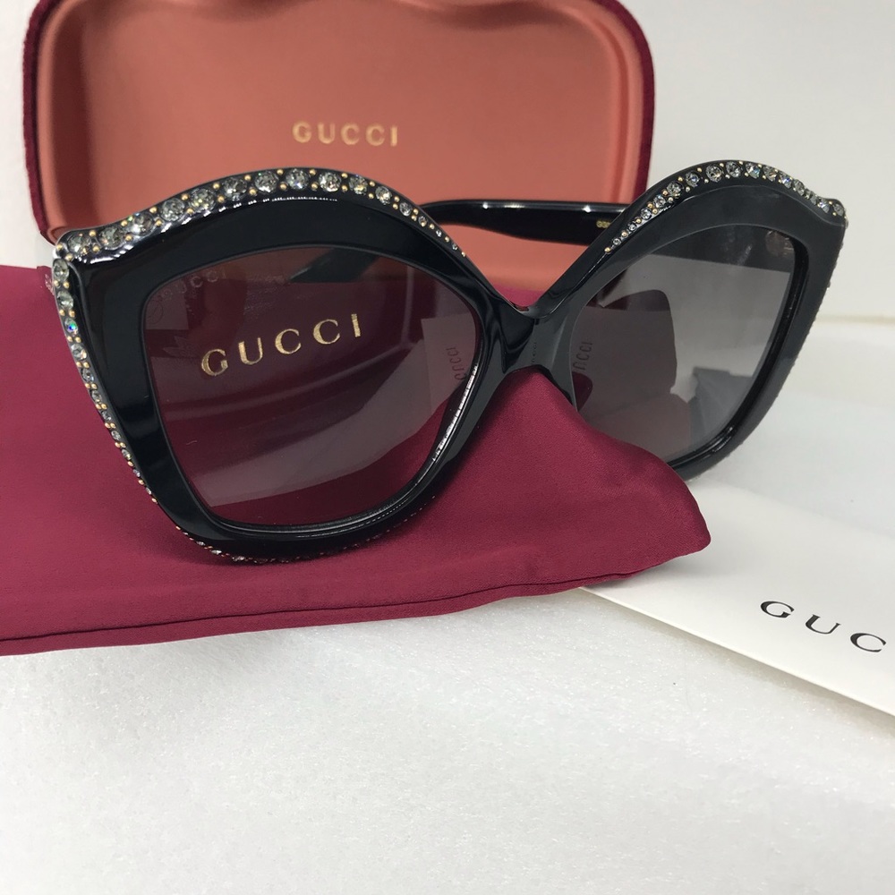 Autnentic!! NEW Gucci Crystal Cat Eye Sunglasses